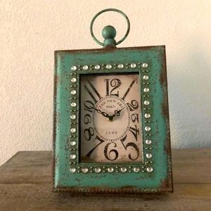 Rustic Sage Clock